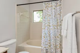 6010 Winterpointe Ln, Raleigh, NC 27606 - Photo 33