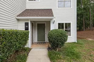 6010 Winterpointe Ln, Raleigh, NC 27606 - Photo 9