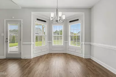 3033 N Kilchattan Drive, Fayetteville, NC 28306 - Photo 5