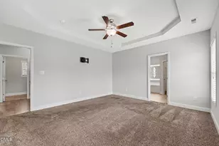 3033 N Kilchattan Dr, Fayetteville, NC 28306 - Photo 19