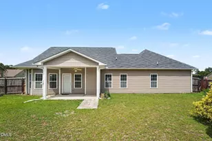 3033 N Kilchattan Dr, Fayetteville, NC 28306 - Photo 31