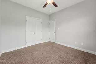 3033 N Kilchattan Dr, Fayetteville, NC 28306 - Photo 21