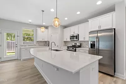 124 Chapel Run Way, Chapel Hill, NC 27517 - Photo 5