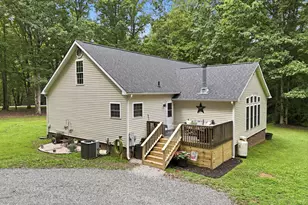 1507 Rainbow Cir, Oxford, NC 27565 - Photo 3