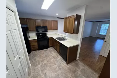 174 Winners Circle, Cary, NC 27511 - Photo 7