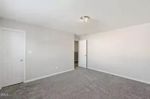 112 Jasper Point Dr, Holly Springs, NC 27540 - Photo 23