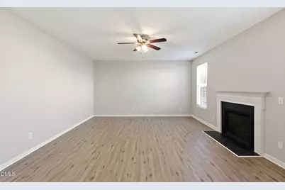 112 Jasper Point Drive, Holly Springs, NC 27540 - Photo 9