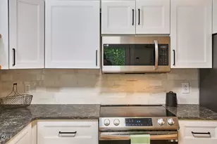 517 N Guthrie Ave, Durham, NC 27703 - Photo 15