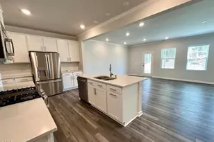 108 Jade Crk Dr, Garner, NC 27529 - Photo 3