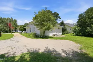307 E F St, Erwin, NC 28339 - Photo 37