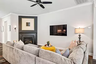 93 Abercorn Cir, Chapel Hill, NC 27516 - Photo 13
