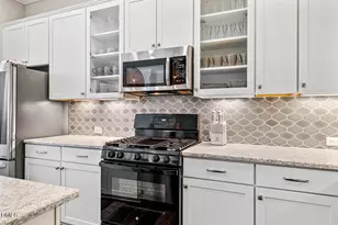 93 Abercorn Cir, Chapel Hill, NC 27516 - Photo 9