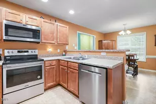 299 Park Ln, Coats, NC 27521 - Photo 15