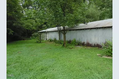 1121 S Cokesbury Road, Henderson, NC 27537 - Photo 7