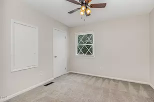 806 Primrose St, Selma, NC 27576 - Photo 19
