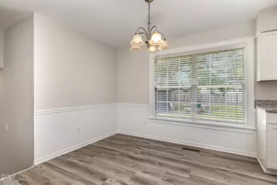 806 Primrose Street, Selma, NC 27576 - Photo 11