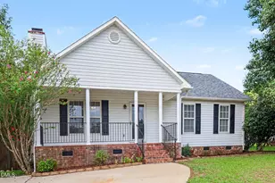 200 Waterford Dr, Clayton, NC 27520 - Photo 5
