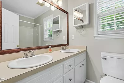 200 Waterford Drive, Clayton, NC 27520 - Photo 17