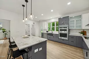 309 Bragg St, Raleigh, NC 27601 - Photo 9