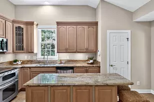 211 Great Lake Dr, Cary, NC 27519 - Photo 11