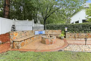 3709 Rolston Dr, Raleigh, NC 27609 - Photo 87