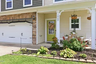 1922 Hinswood Cir, Fuquay Varina, NC 27526 - Photo 39