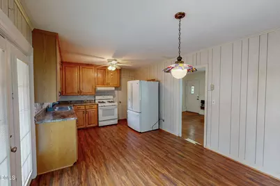 907 Frank Street, Roxboro, NC 27573 - Photo 9
