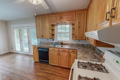 907 Frank Street, Roxboro, NC 27573 - Photo 11
