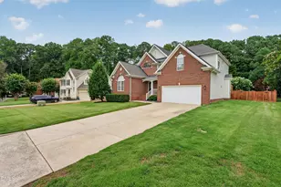 206 Fern Ridge Dr, Cary, NC 27518 - Photo 3