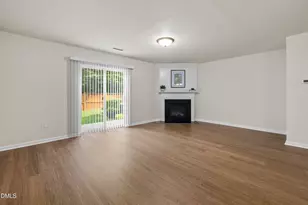 2926 Berkeley Springs Pl, Raleigh, NC 27616 - Photo 9