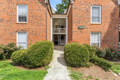 1006 Kingswood Drive #J, Chapel Hill, NC 27517 - Photo 3