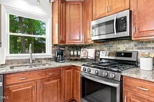 1111 Knollwood Dr, Apex, NC 27502 - Photo 9