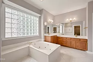 406 Cricketfield Ln, Cary, NC 27518 - Photo 31