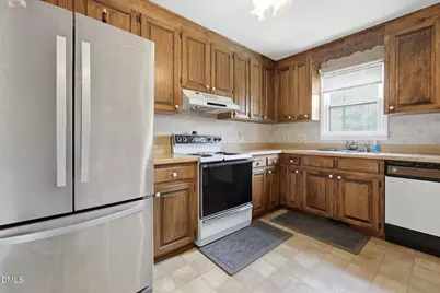 5610 Darrow Drive, Raleigh, NC 27612 - Photo 5