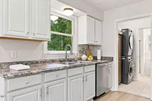 300 Trimble Ave, Cary, NC 27511 - Photo 13