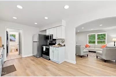 300 Trimble Avenue, Cary, NC 27511 - Photo 11