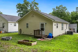1207 Berkeley St, Durham, NC 27705 - Photo 23