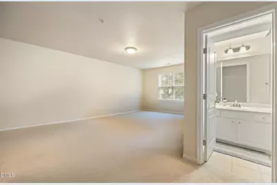 5916 Longeria Court, Raleigh, NC 27612 - Photo 11
