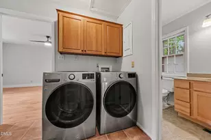 1307 Leclair St, Chapel Hill, NC 27517 - Photo 17