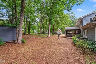 1307 Leclair St, Chapel Hill, NC 27517 - Photo 35