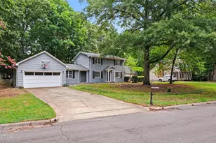 1307 Leclair St, Chapel Hill, NC 27517 - Photo 41