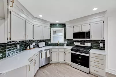 4413 Easthampton Drive, Raleigh, NC 27604 - Photo 9