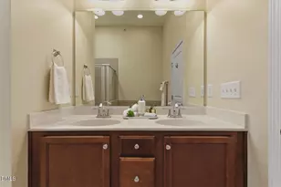 9137 Wooden Rd, Raleigh, NC 27617 - Photo 27