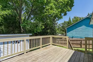 221 Turner St, Holly Springs, NC 27540 - Photo 25