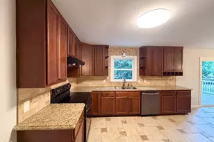 407 Lamesa Dr, Raleigh, NC 27603 - Photo 3