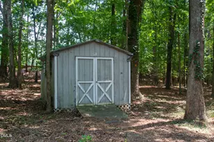 110 Country Rd, Chapel Hill, NC 27514 - Photo 31