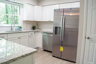 110 Country Rd, Chapel Hill, NC 27514 - Photo 13