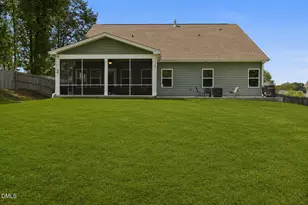 3912 Mendenhall Dr, Zebulon, NC 27597 - Photo 35