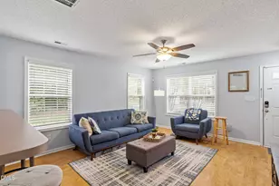 913 Woodgreen Dr, Durham, NC 27704 - Photo 5