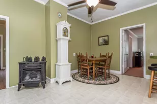 5317 Pine Dr, Raleigh, NC 27606 - Photo 11
